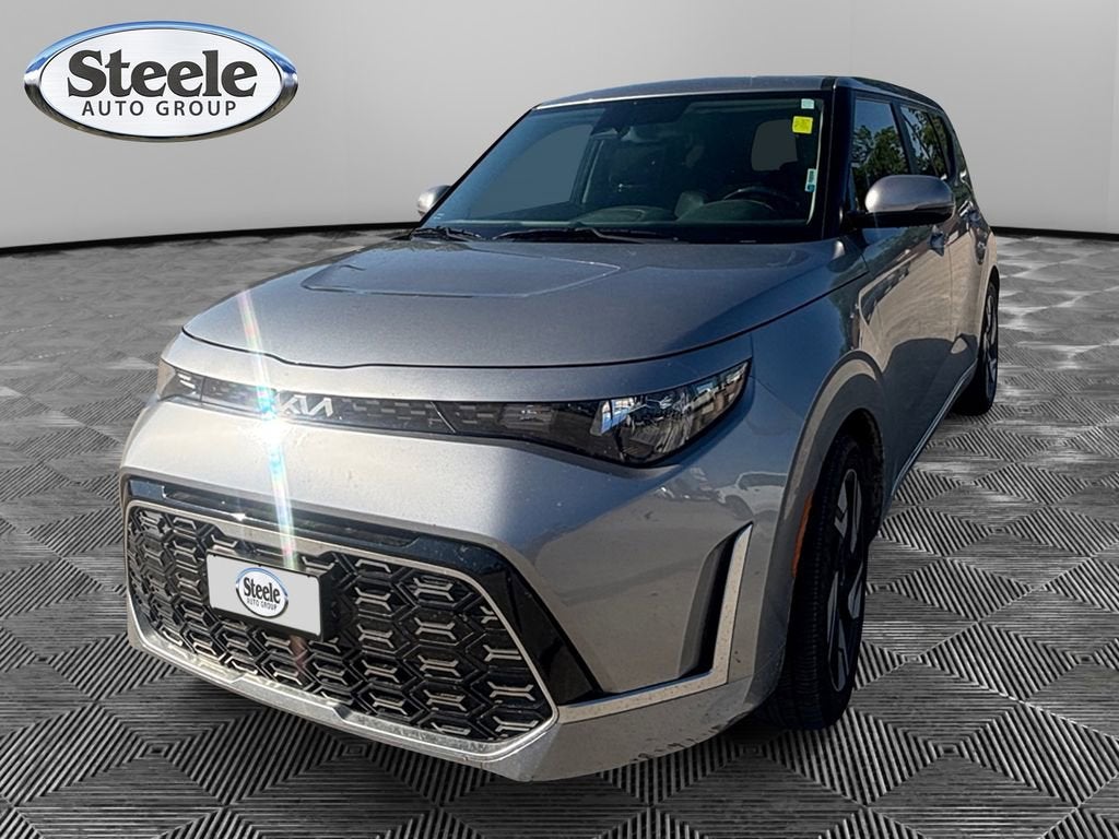 2023 Kia Soul 2.0LT GT-Line IVT's photo